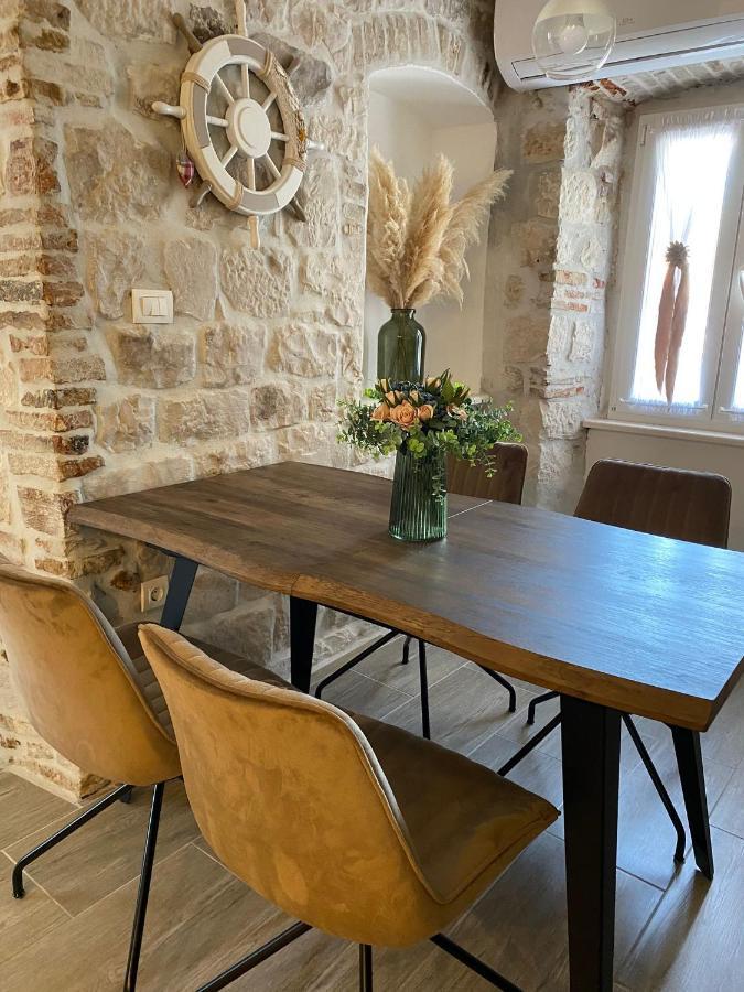 **Stone House ** Trogir Center ** Old Town Exterior foto