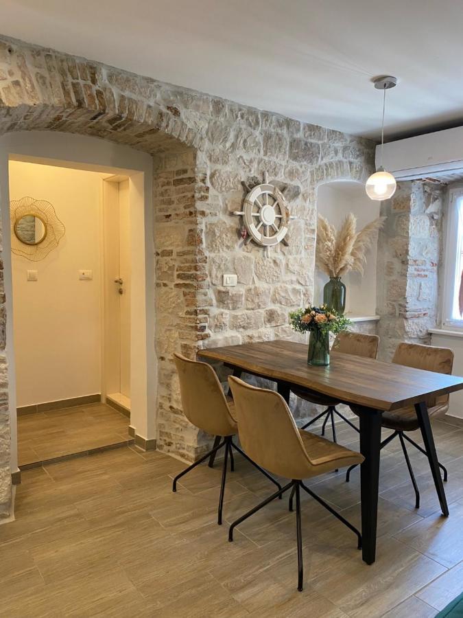 **Stone House ** Trogir Center ** Old Town Exterior foto